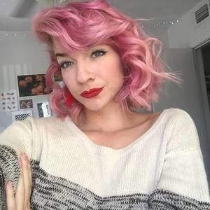 Meet your Posher, Isabel